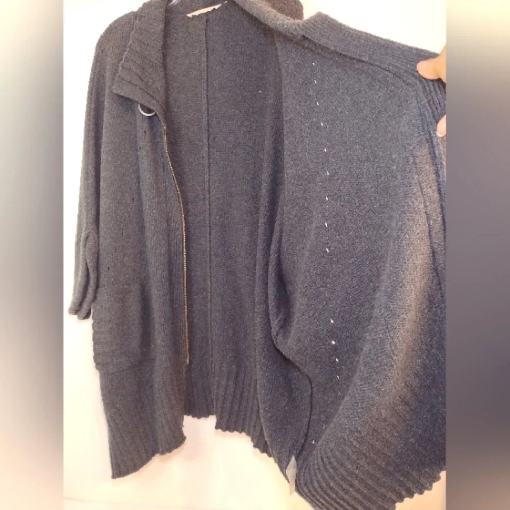 Soft Surroundings women's North Creek sweater/cardigan size (M/L)